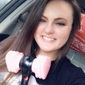 Meet your Posher, Destiney